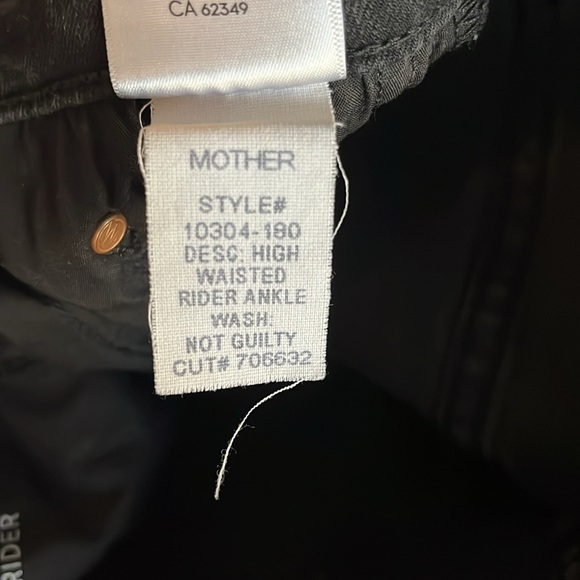 MOTHER HIGH WAISTED RIDER ANKLE- WASH; NOT GUILTY- Size 26 - Picture 13 of 13